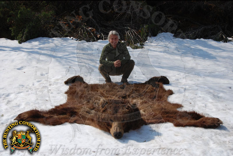 J. Alain Smith Kamchatka Brown Bear Hunting in Russia Russian Brown Bear Hunting
