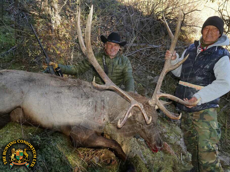 Tian Shan Wapiti Hunting in Asia Wapiti Hunts Asian Hunts Kazakhstan Hunting Jim Shockey Hunting Wapiti Jim Shockey hunting in Asia